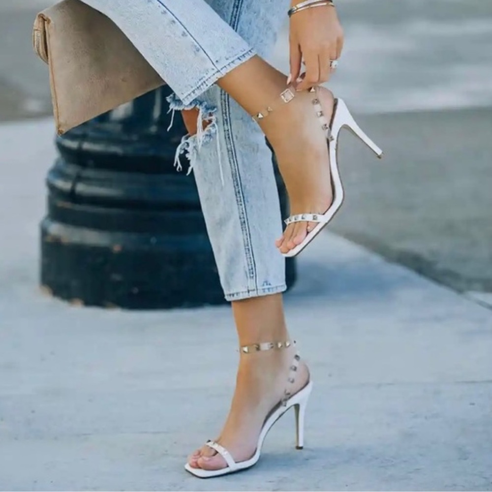 NEW Vici Olga White Studded Heels